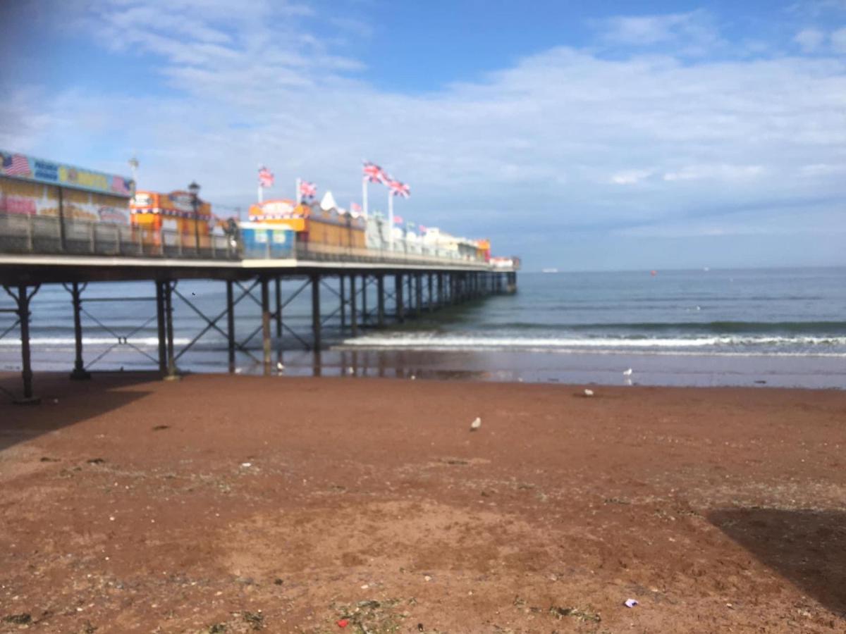 Barbie House ,Opposite The Beach & Paignton Pier , 2 Bedroom Apartment With Private Car Space & Garden , Free Access Next Door To The Stunning Ballet & Make Up School & A Beautiful Ladys Beauty Salon (Adults Only) Экстерьер фото