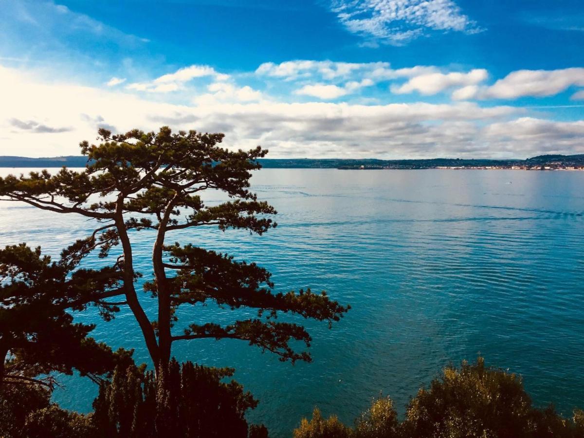 Barbie House ,Opposite The Beach & Paignton Pier , 2 Bedroom Apartment With Private Car Space & Garden , Free Access Next Door To The Stunning Ballet & Make Up School & A Beautiful Ladys Beauty Salon (Adults Only) Экстерьер фото