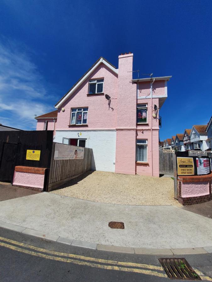 Barbie House ,Opposite The Beach & Paignton Pier , 2 Bedroom Apartment With Private Car Space & Garden , Free Access Next Door To The Stunning Ballet & Make Up School & A Beautiful Ladys Beauty Salon (Adults Only) Экстерьер фото