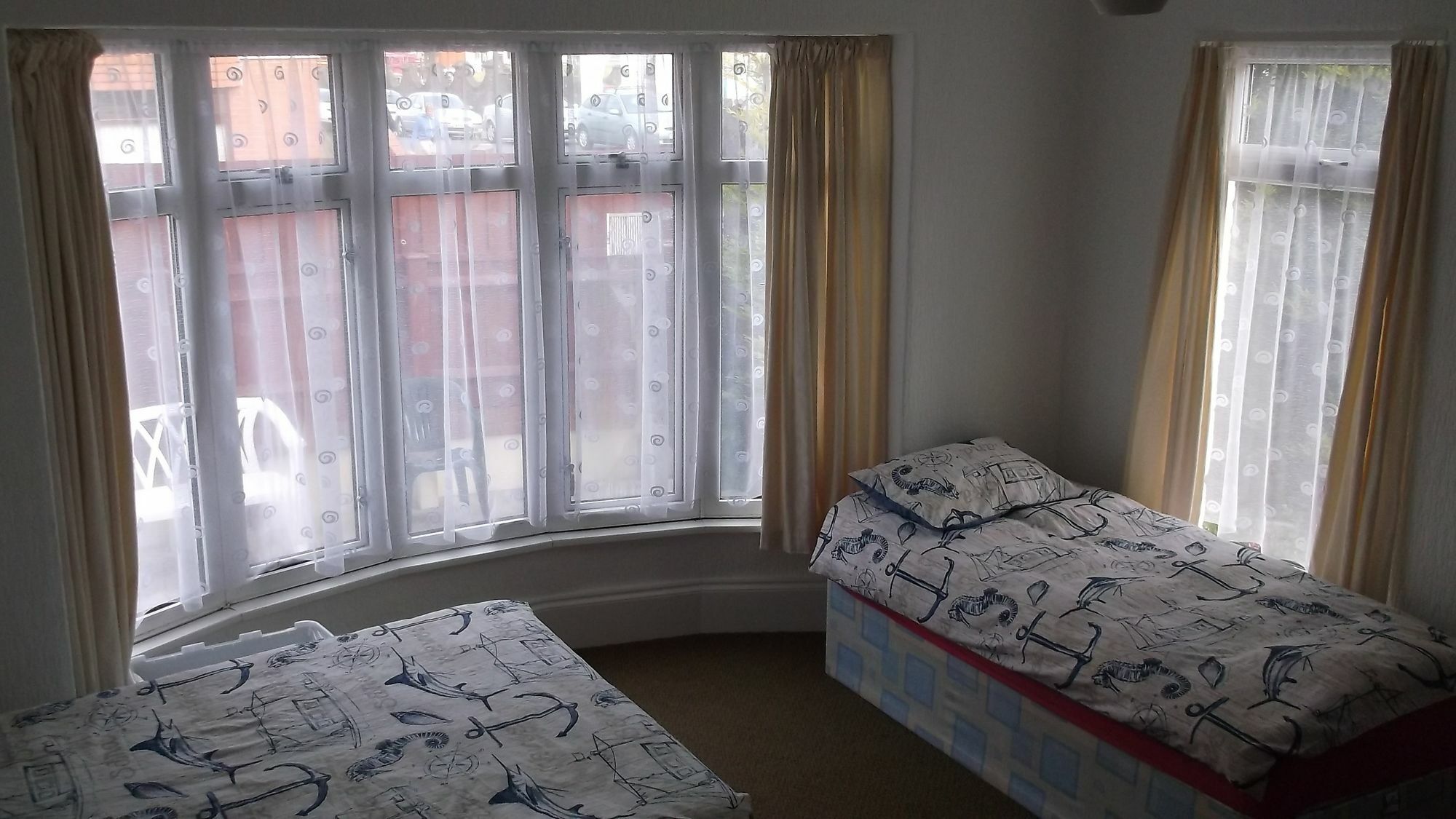 Barbie House ,Opposite The Beach & Paignton Pier , 2 Bedroom Apartment With Private Car Space & Garden , Free Access Next Door To The Stunning Ballet & Make Up School & A Beautiful Ladys Beauty Salon (Adults Only) Экстерьер фото