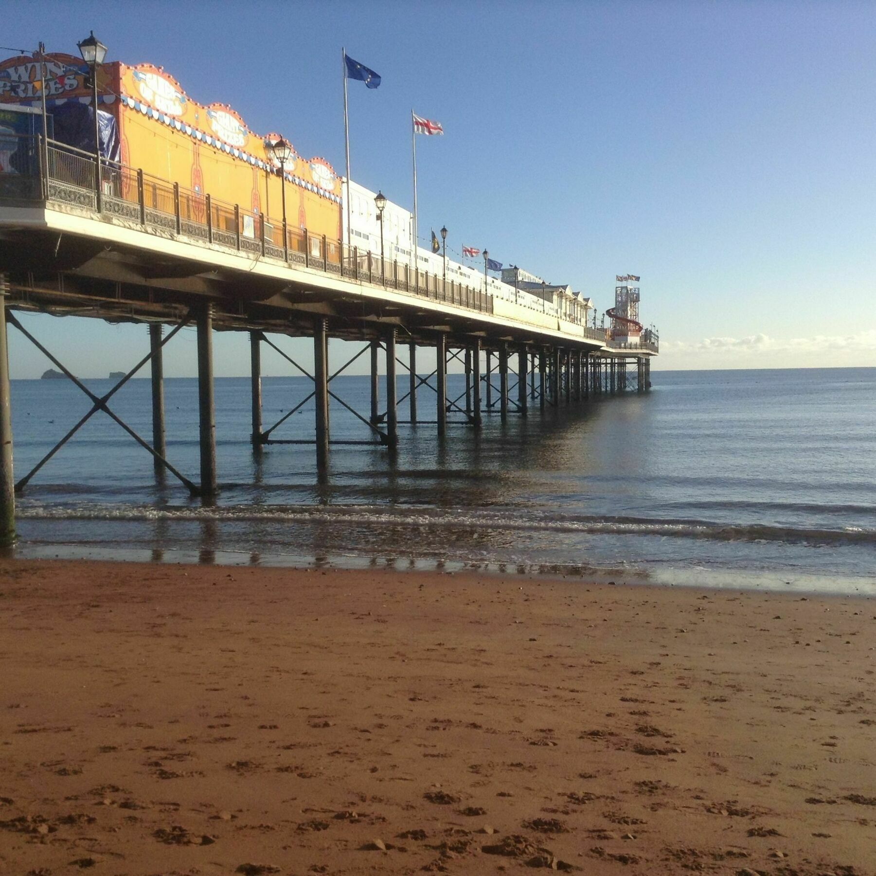Barbie House ,Opposite The Beach & Paignton Pier , 2 Bedroom Apartment With Private Car Space & Garden , Free Access Next Door To The Stunning Ballet & Make Up School & A Beautiful Ladys Beauty Salon (Adults Only) Экстерьер фото